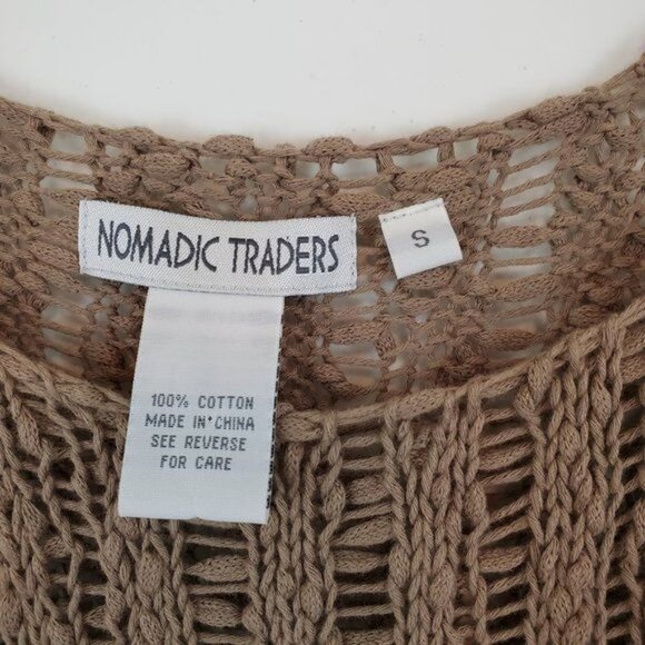 Nomadic Traders open knit crop sleeved top - Picture 3 of 8